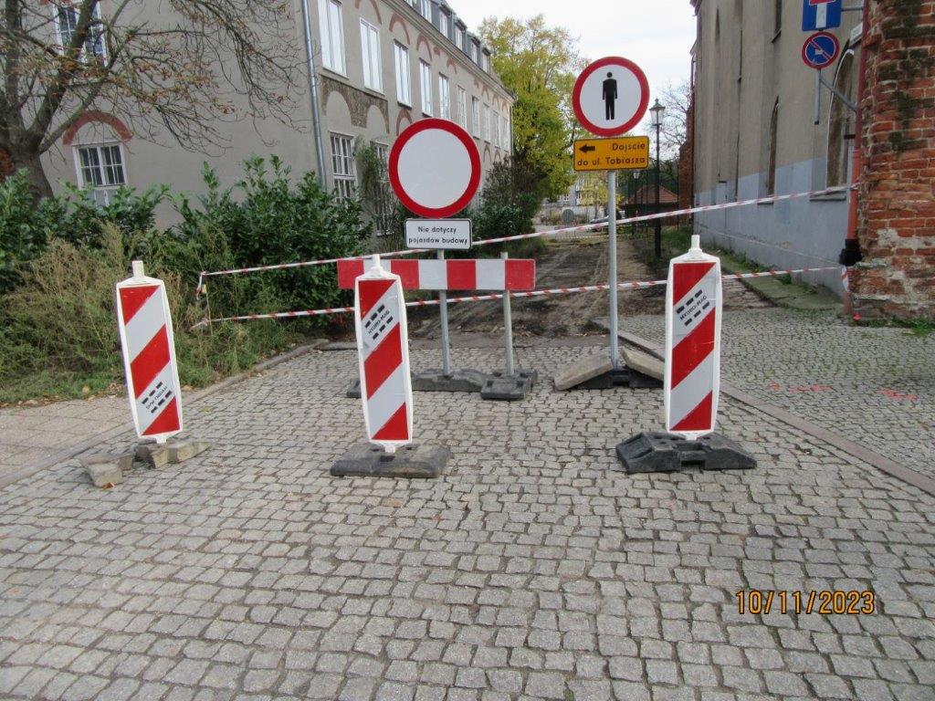 Przebudowa sieci wodociągowej w&nbsp;ul. Tobiasza. 