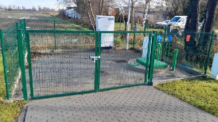 Budowa sieci wodociągowej i&nbsp;sieci kanalizacji sanitarnej wraz z&nbsp;3 przepompowniami w&nbsp;rejonie ul. Modrej.