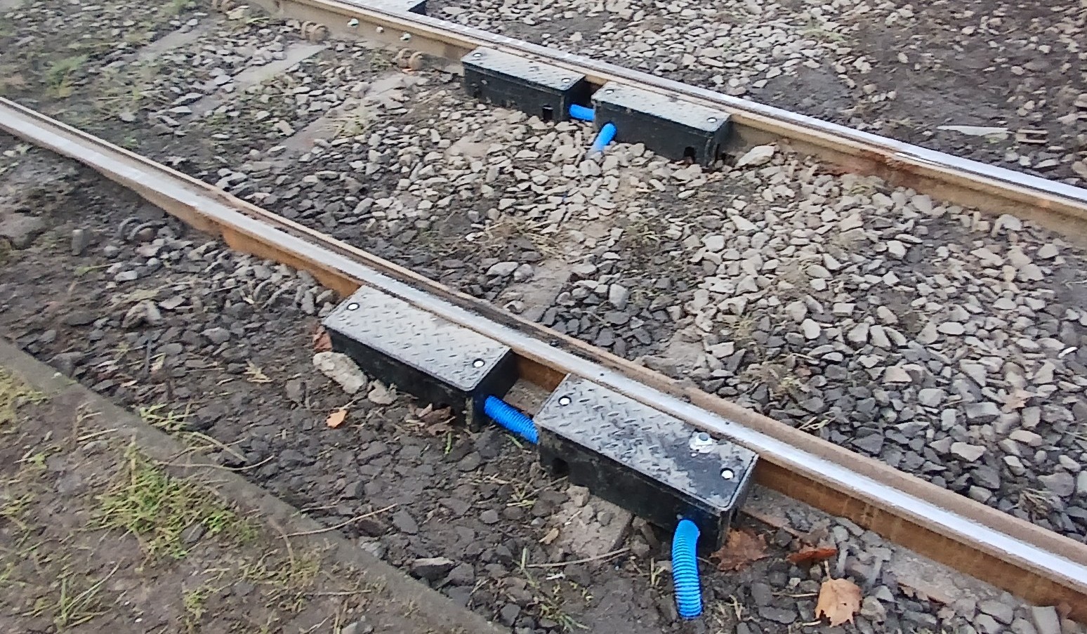  Zainstalowane smarownice torowe