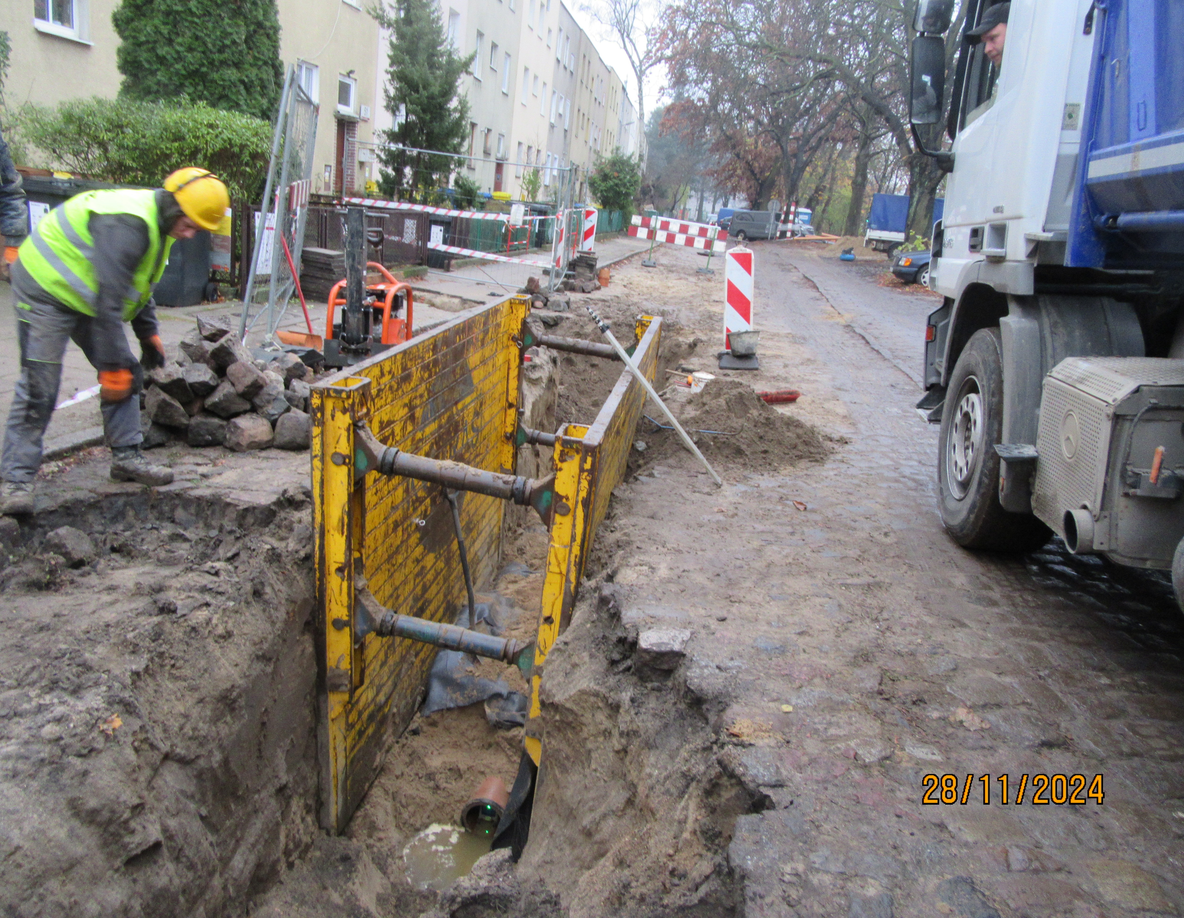 Przebudowa odcinków sieci kanalizacji sanitarnej w&nbsp;ul. Łostowickiej, Hallera, Witosa, Szopy, Hołdu Pruskiego i&nbsp;Polanki.