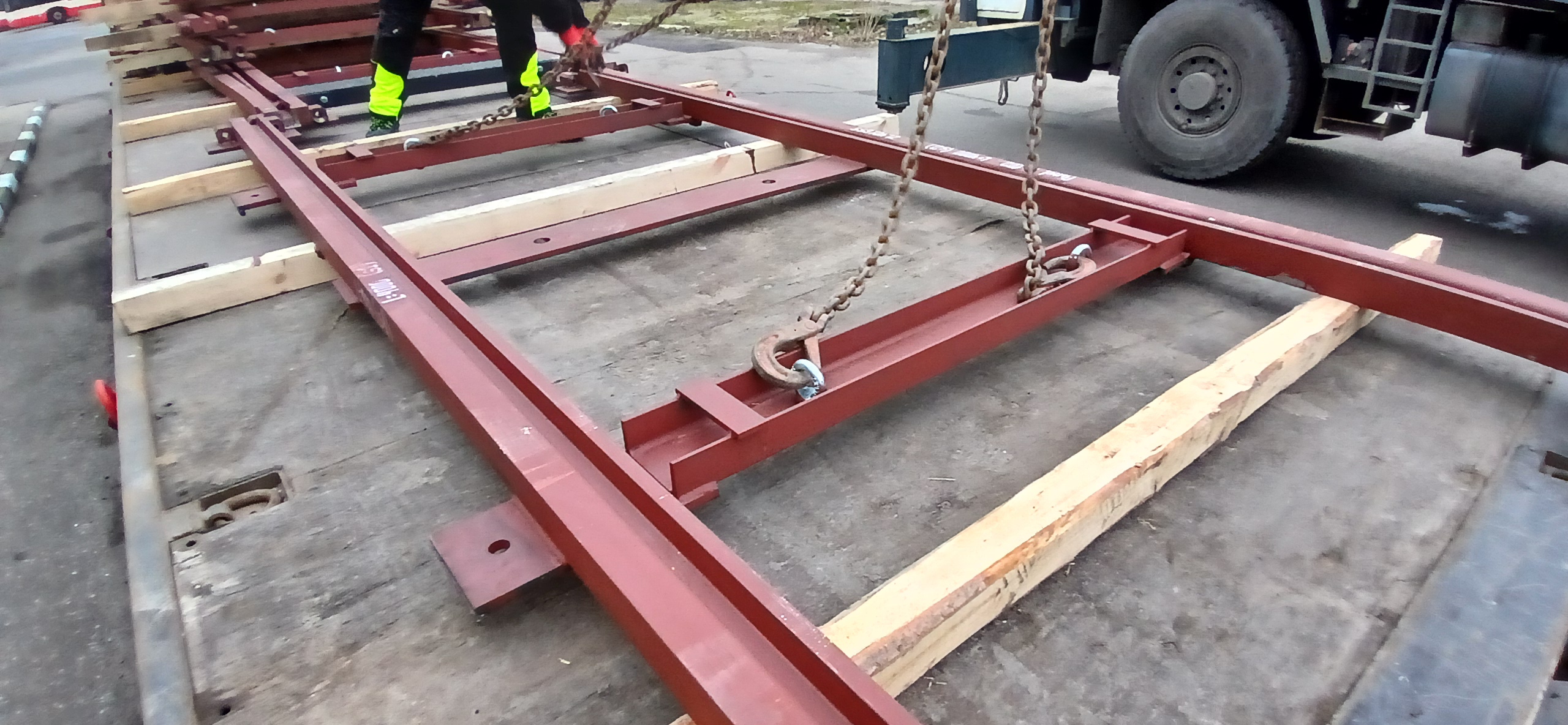 Część zestawu rozjazdów nakładkowych