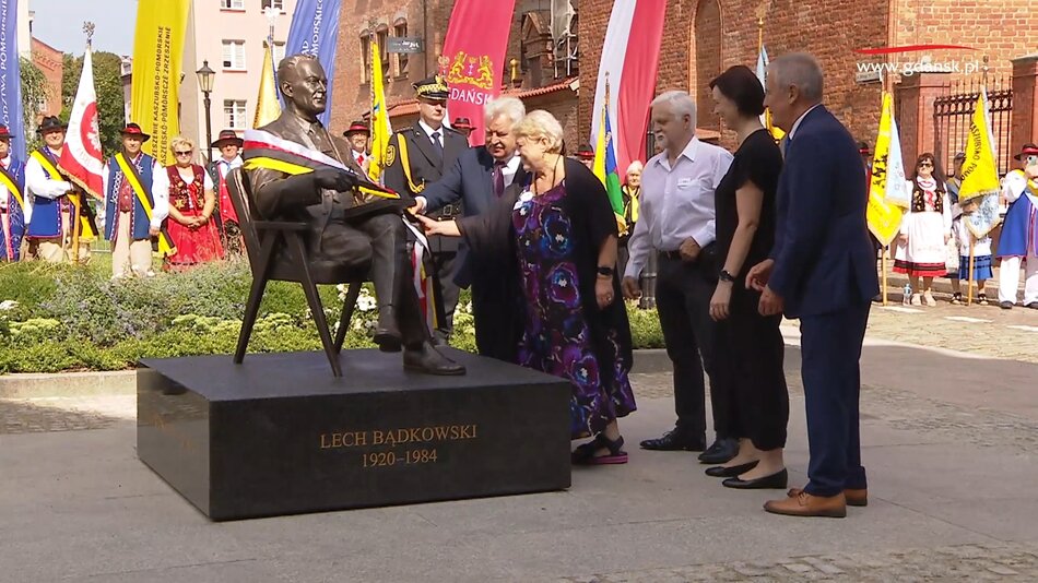 Odsłonięcie pomnika Lecha Bądkowskiego