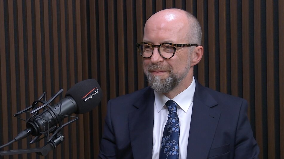 Lepiej być prawnikiem niż politykiem?  
