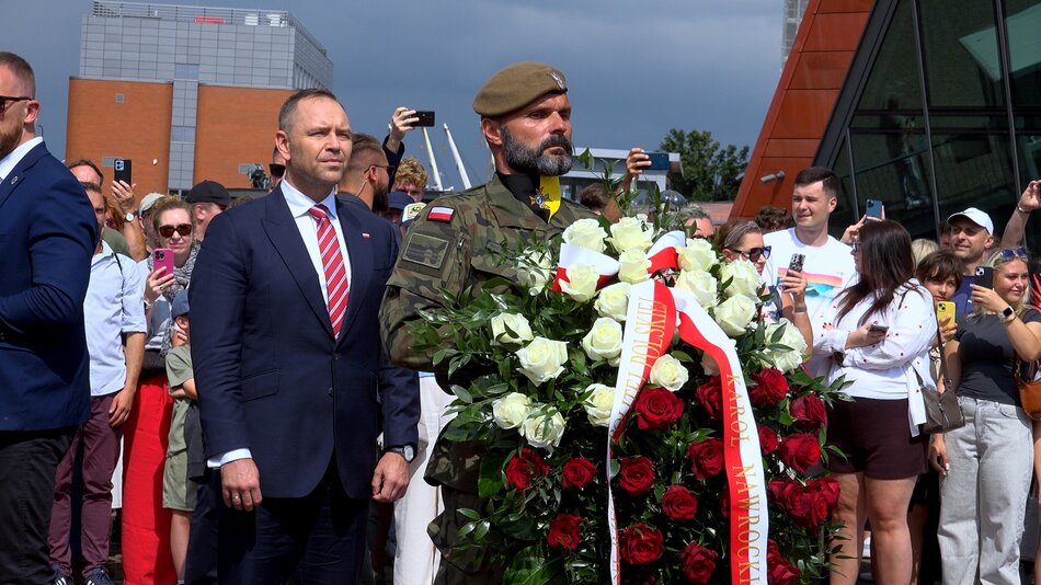 Prezydent RP Karol Nawrocki z wizytą w Muzeum IIWŚ