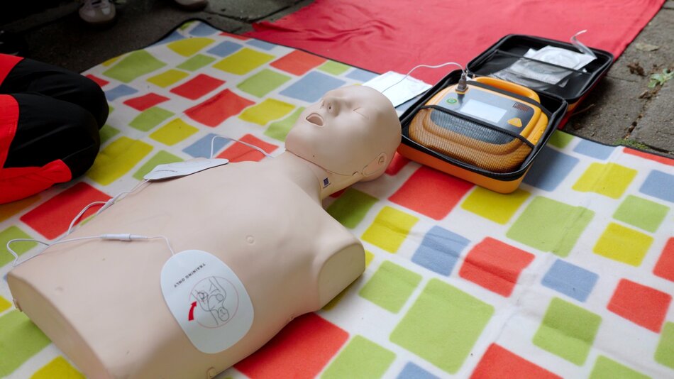 ABC obsługi AED - akcja GAiT