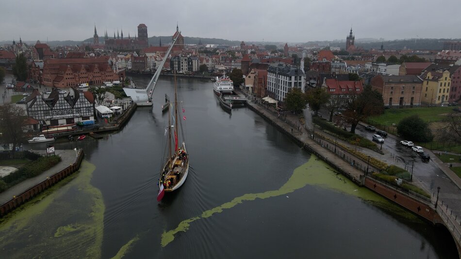 "Generał Zaruski" wrócił po 101 dniach
