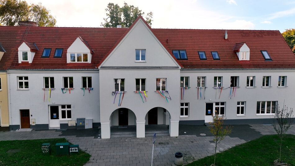 Dom sąsiedzki i nie tylko