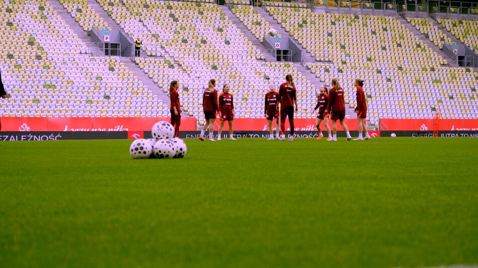 Trening Polek przed meczem z Holandią 