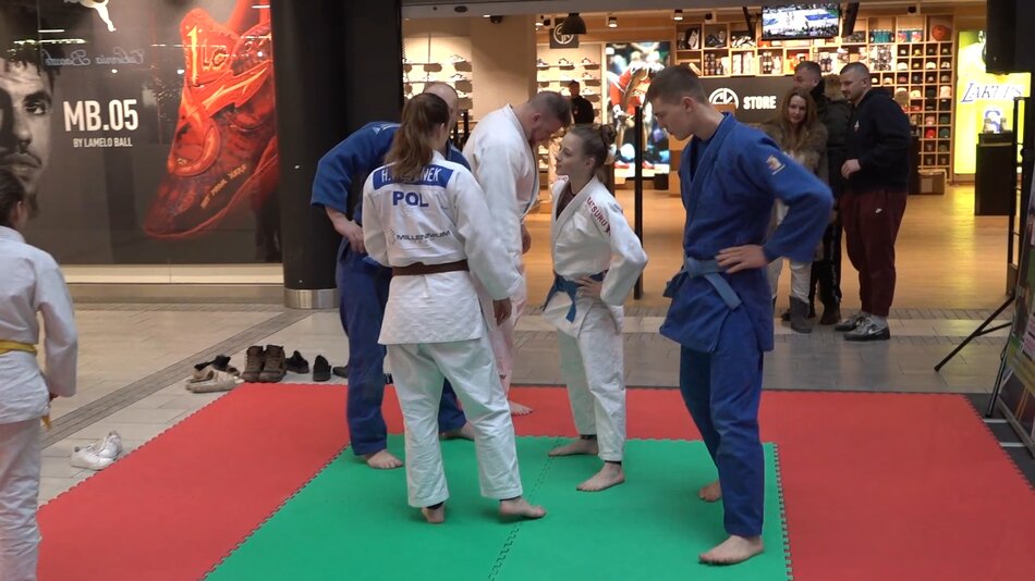 W C.H. Manhattan też grają dla WOŚP