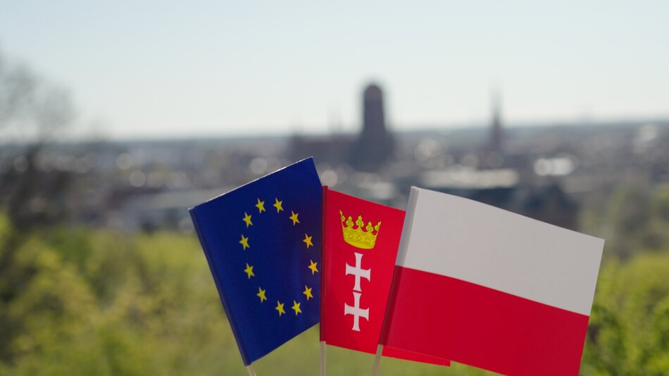 1 maja - podniesienie flagi UE na Górze Gradowej
