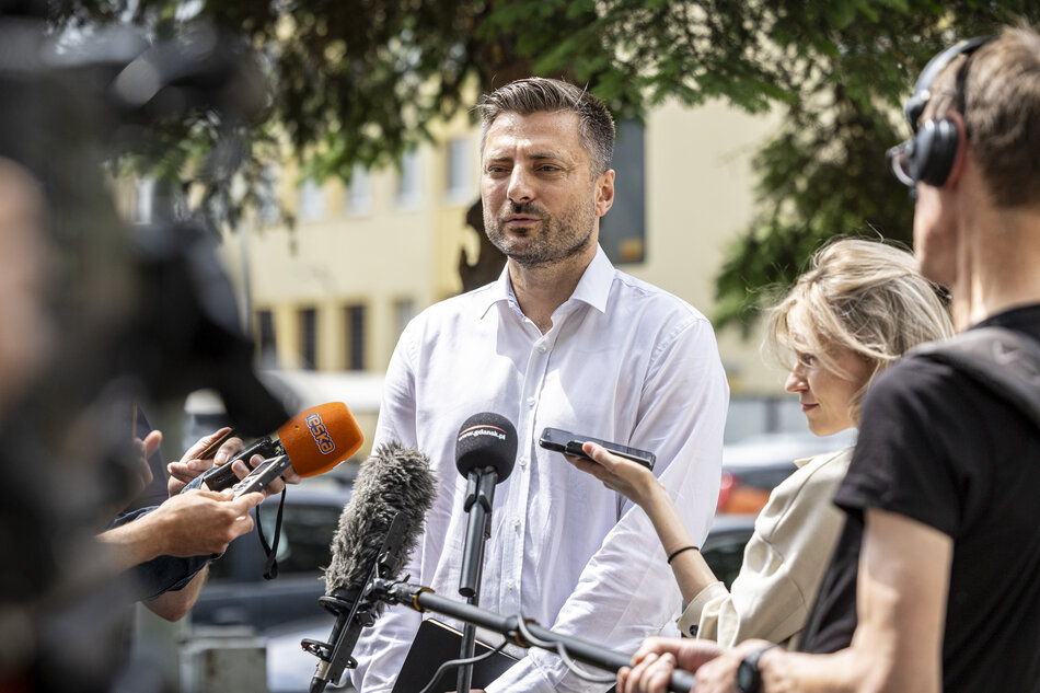 Briefing dot. działań służb w GZD