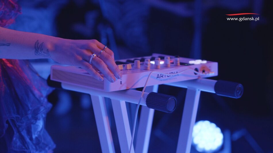 Premiera TAPES w Grid ArtHub