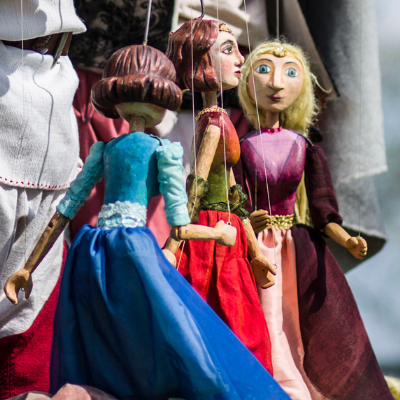 Link do opisu wydarzenia: O trzech zaklętych królewnach, czyli opowieści rozbójników