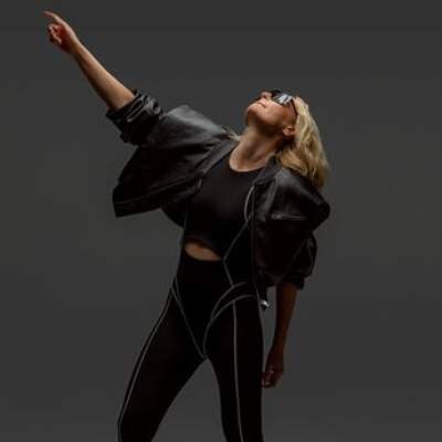 Link do opisu wydarzenia: Reni Jusis