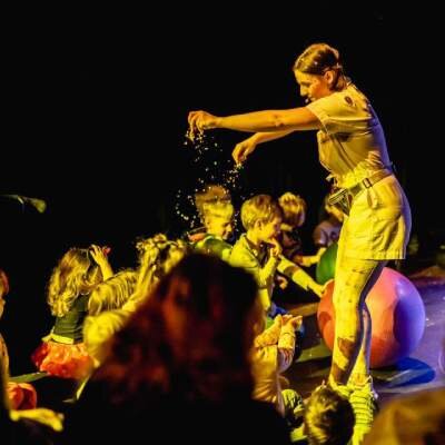 Link do opisu wydarzenia: Teatr w Blokowisku: HOP W KOSMOS