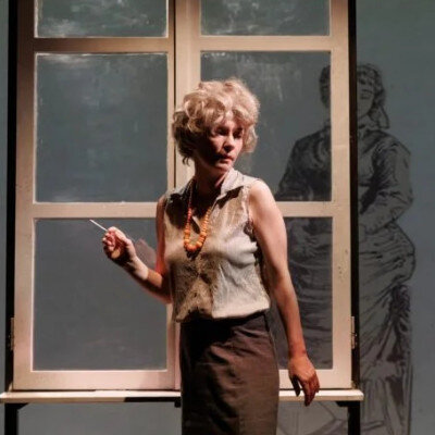Link do opisu wydarzenia: 
Szymborska. Kropki, przecinki, papierosy