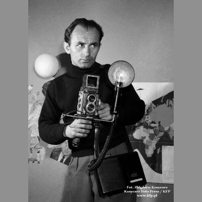 Link do opisu wydarzenia: Pamięć zaklęta w kadrze. Wystawa fotografii Zbigniewa Kosycarza