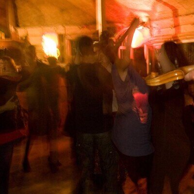 Link do opisu wydarzenia: Potańcówka tradycyjna w Paszczy Lwa