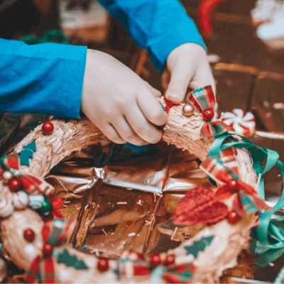 Link do opisu wydarzenia: Świąteczna pracownia | Mikołajki w ECS