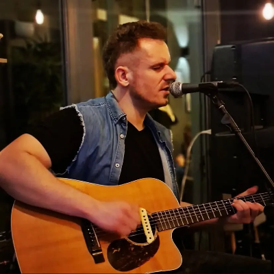 Link do opisu wydarzenia: Muzyka na żywo / Tomasz Fridrych 