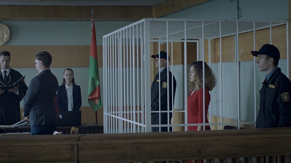 Link do opisu wydarzenia: Pod szarym niebem | pokaz filmu i rozmowa